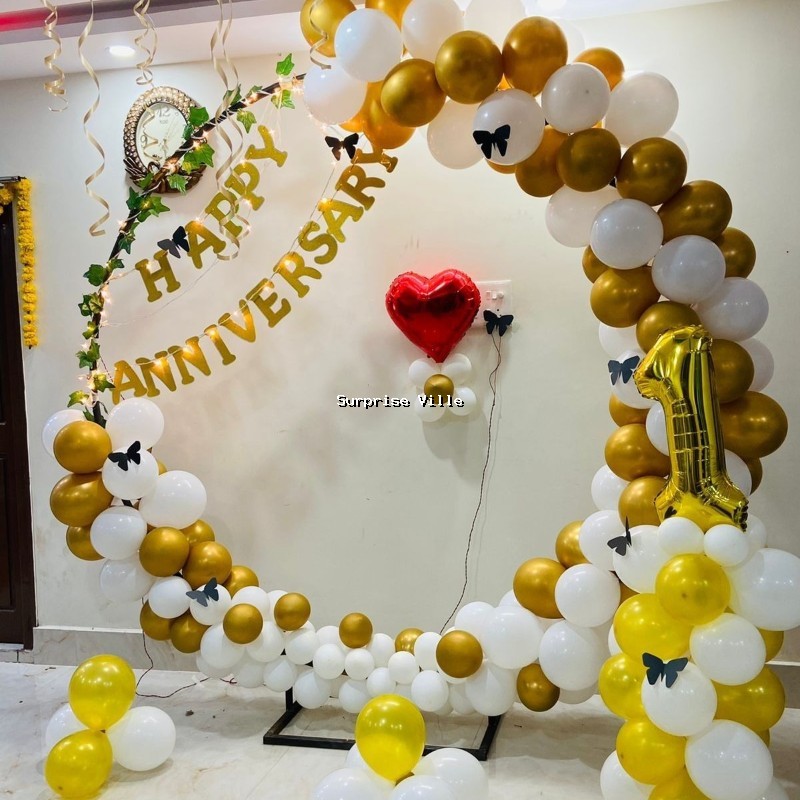 1st Anniversary Ring Balloon Decoration