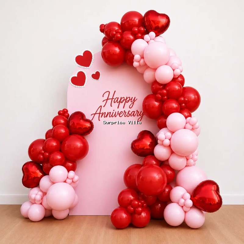 Red Couple's Anniversary Decoration